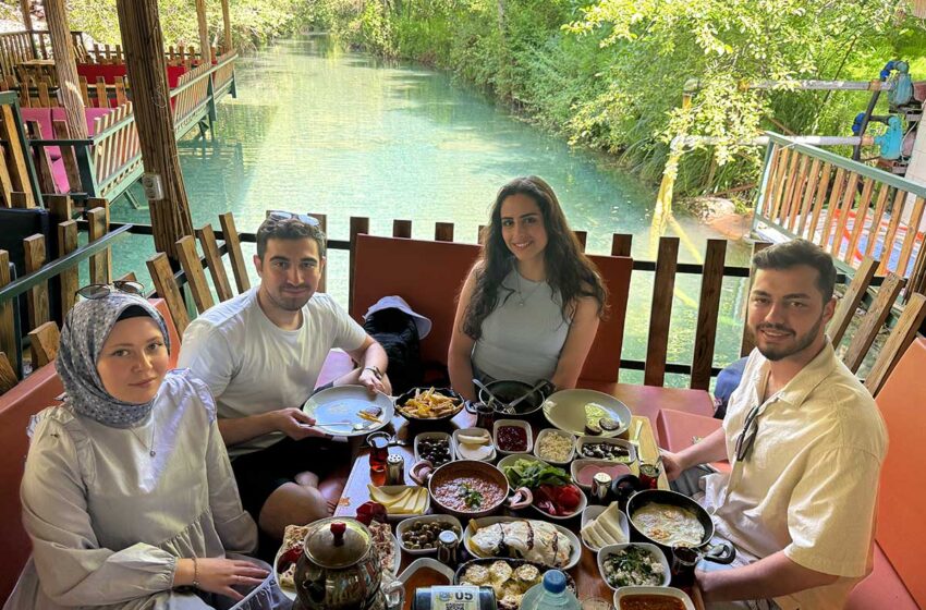  Yuvarlakçay’ın Serin Sularında Gastronomi Şöleni